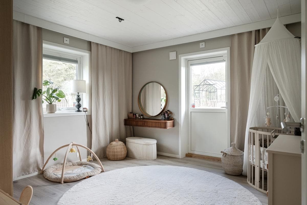 Brunnby 22, Centralt bild 27