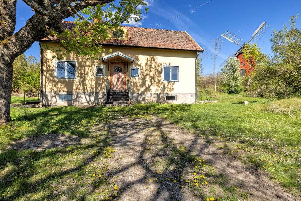 Väsby 33, Väsby bild 4
