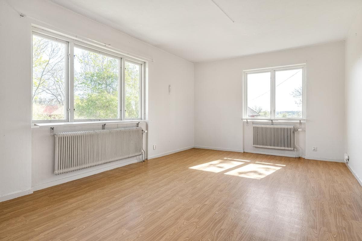 Väsby 33, Väsby bild 6