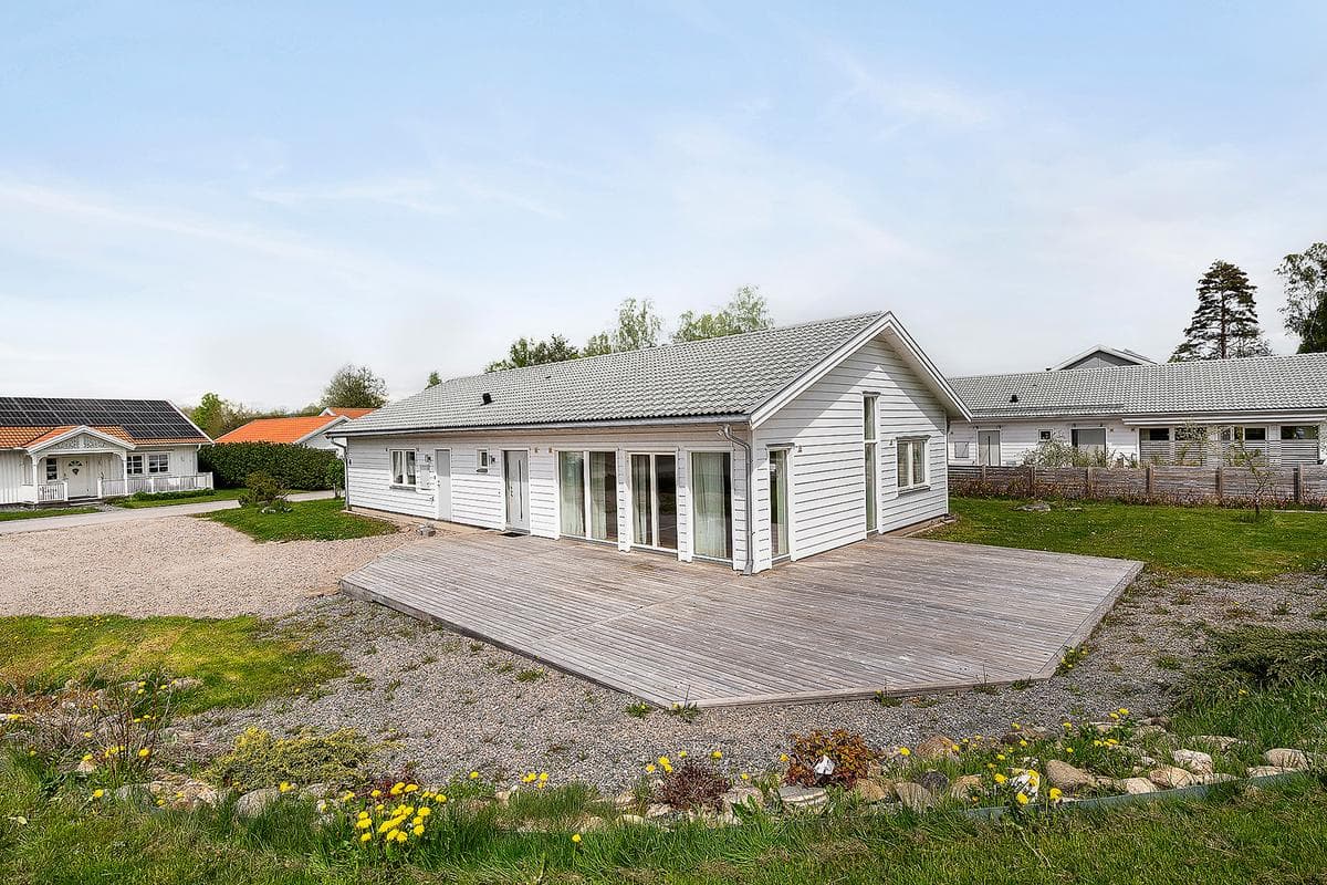 Bäckängsvägen 22, Sätila bild 2